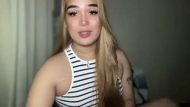 MissCataleyaxxx online show from 03.23.25