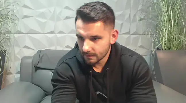 Antoniodiamond online show from 12.18.24