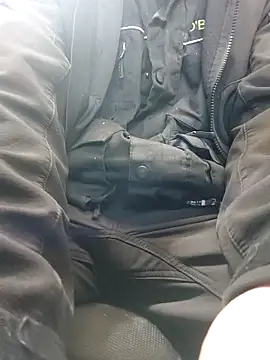 Snapshot of Xcoquinx chatting on 03.10.25 Xcoquinx online show from 03.10.25