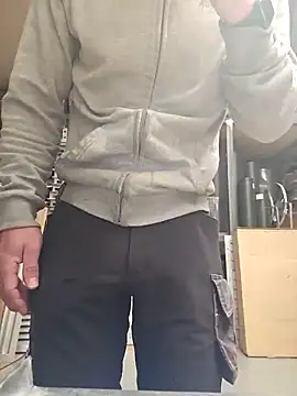 Snapshot of Xcoquinx chatting on 10.07.25 Xcoquinx online show from 10.07.25