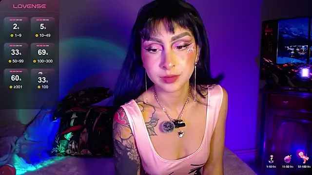 Cinamoonn online show from 01.30.25