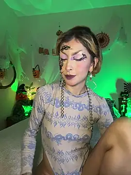 Cinamoonn online show from 11.01.25