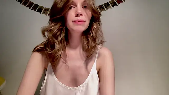 Nikki Mimimi online show from 01.18.25