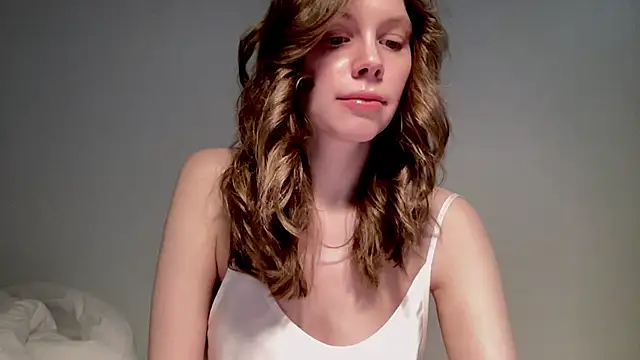 Nikki Mimimi online show from 03.04.25