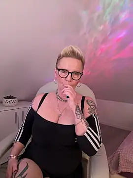 German Milf online show from 03.01.26