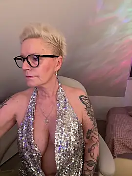 German Milf online show from 03.19.26