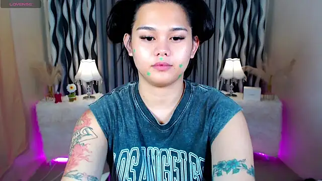 Ella Fantasiax online show from 10.05.25