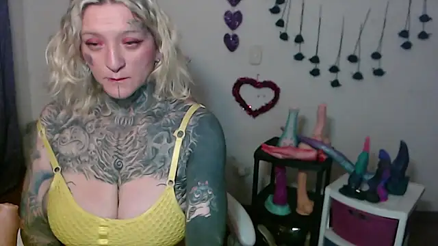 SLOPPYTITSS online show from 02.17.26