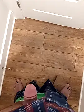 Snapshot of Mark_Dad chatting on 01.01.25 Mark Dad online show from 01.01.25