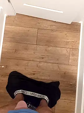 Snapshot of Mark_Dad chatting on 01.18.25 Mark Dad online show from 01.18.25