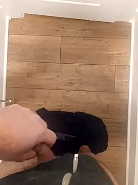 Snapshot of Mark_Dad chatting on 02.07.25 Mark Dad online show from 02.07.25