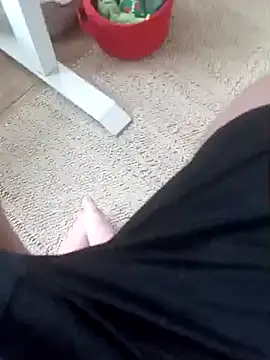 Snapshot of Mark_Dad chatting on 02.16.25 Mark Dad online show from 02.16.25