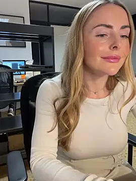 EmaSalis online show from 02.10.25