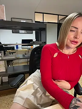 EmaSalis online show from 02.15.25