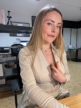 EmaSalis online show from 03.03.25