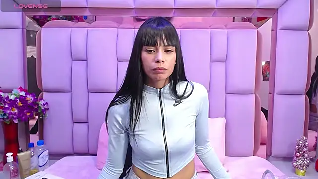 kylie seex online show from 12.19.25