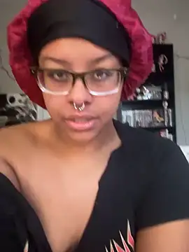 N1NT3NDH03 online show from 11.19.25