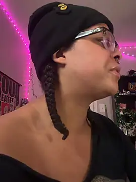 N1NT3NDH03 online show from 01.07.26