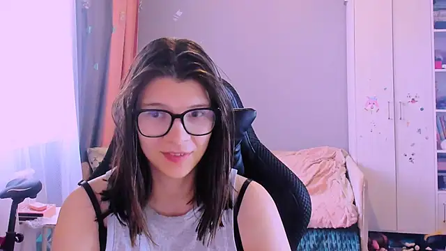 MollyLollipop online show from 05.28.26