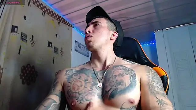 Adam Hudsond online show from 11.25.25