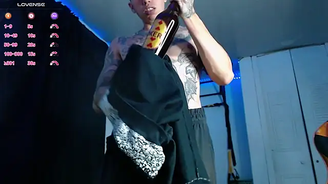 Adam Hudsond online show from 04.04.26