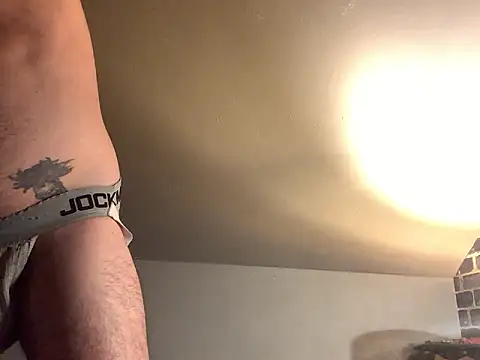 Snapshot of GhetTOfag_ chatting on 01.05.25 GhetTOfag online show from 01.05.25