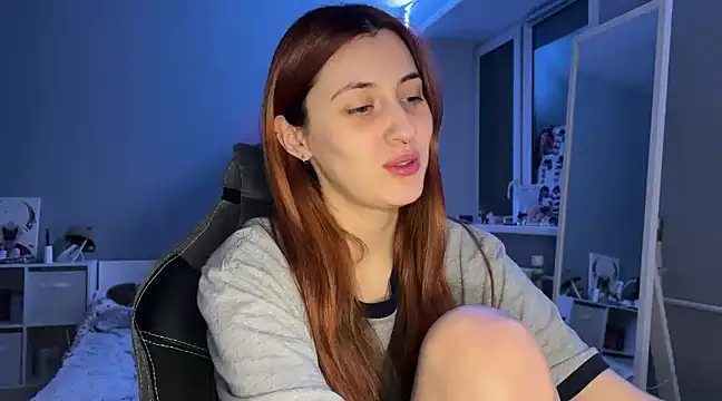 Uniarten online show from 01.21.25