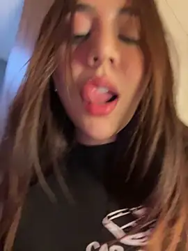 Snapshot of marcimaa chatting on 02.22.25 marcimaa online show from 02.22.25