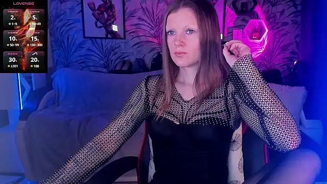 Devi Evi online show from 03.10.25