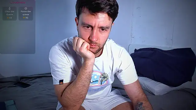 Snapshot of HonestAndrew chatting on 02.20.26 HonestAndrew online show from 02.20.26