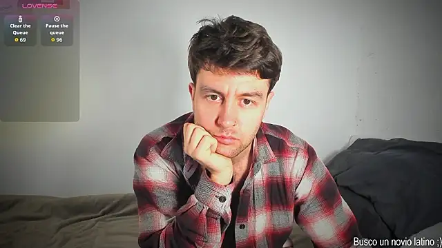 Snapshot of HonestAndrew chatting on 02.23.26 HonestAndrew online show from 02.23.26