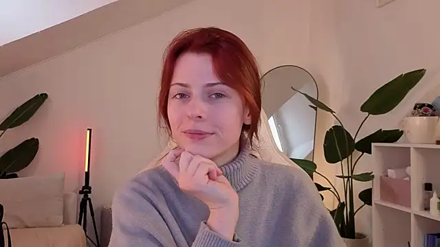 doll lesli online show from 12.18.25