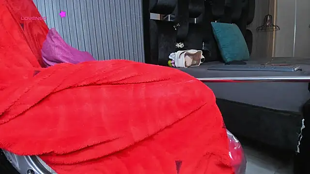 levana1 online show from 09.11.25