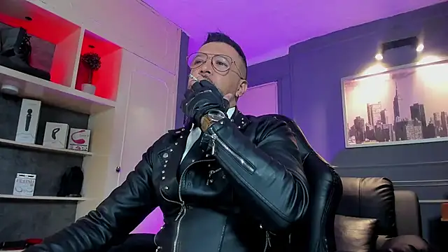 MrFrank tattoo online show from 02.14.26