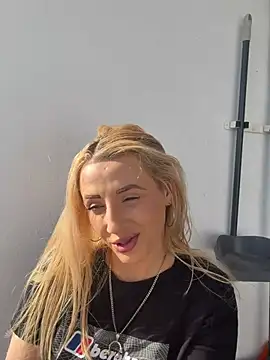 Strongqueen online show from 05.29.26