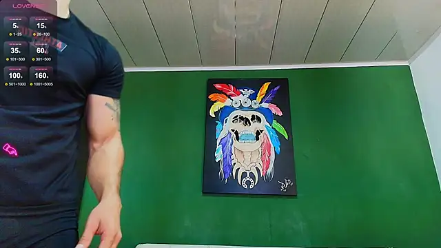 Snapshot of GendersonFit chatting on 10.29.25 GendersonFit online show from 10.29.25