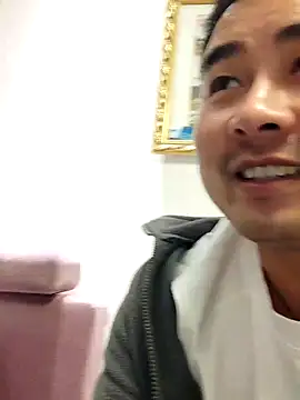 Snapshot of guozuo chatting on 11.01.25 guozuo online show from 11.01.25