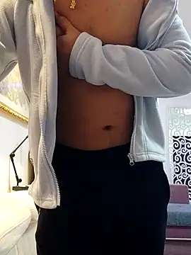 Snapshot of guozuo chatting on 11.06.25 guozuo online show from 11.06.25