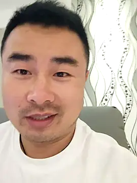 Snapshot of guozuo chatting on 06.28.26 guozuo online show from 06.28.26