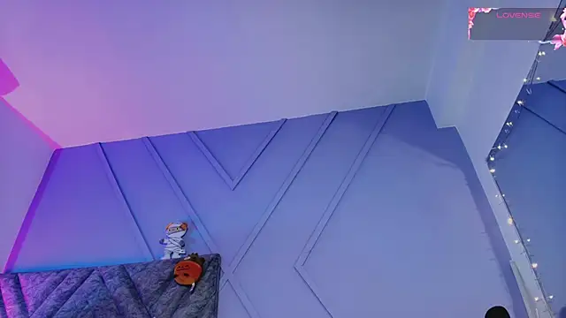 emmajohnss online show from 10.22.25