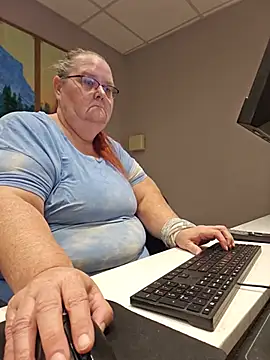 Hornybbw1978 online show from 07.10.26