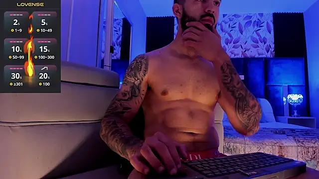 MarkWalker   online show from 09.25.25