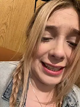 CherryAuroraa online show from 01.02.25