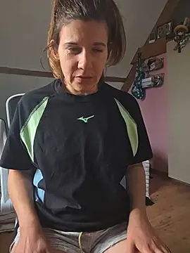 Lina lou4 online show from 11.24.25