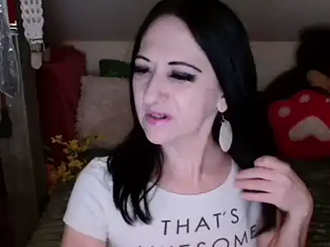 DebraMilf online show from 03.14.25