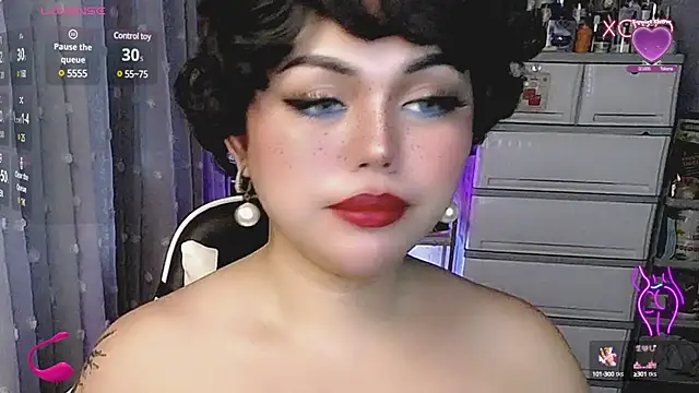 cherry RED5 online show from 12.02.24