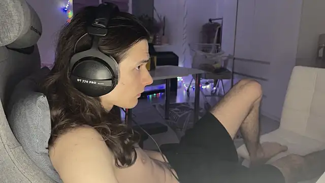 CandyChell online show from 02.13.26