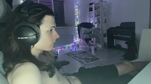 CandyChell online show from 05.12.26