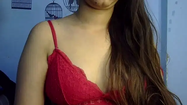 lovelydesi21 online show from 11.17.25