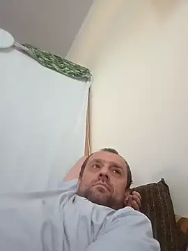 Snapshot of Roman0798 chatting on 11.16.25 Roman0798 online show from 11.16.25